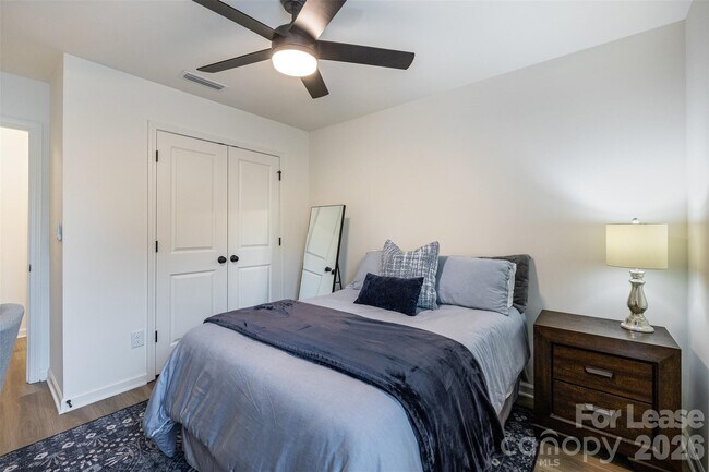 Building Photo - 12017 Basking Dr