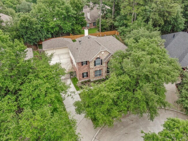 Building Photo - 2511 N Yorkchase Ln