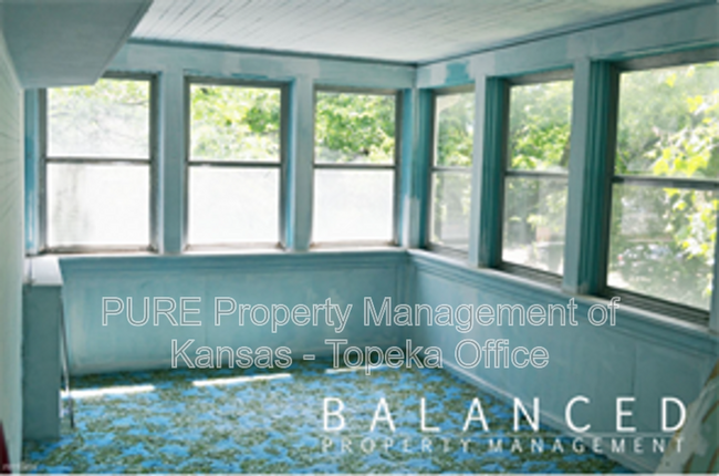 Building Photo - 1617 SW Mulvane St