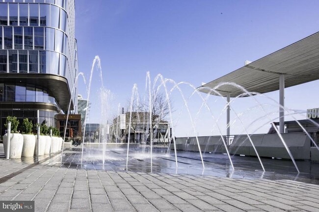 Building Photo - 1311 Delaware Ave SW