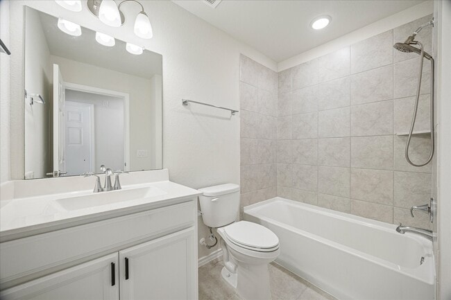 Building Photo - 4017 Delta Rose St