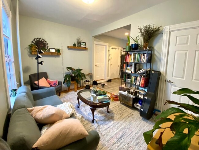 Building Photo - 3 Oswald St