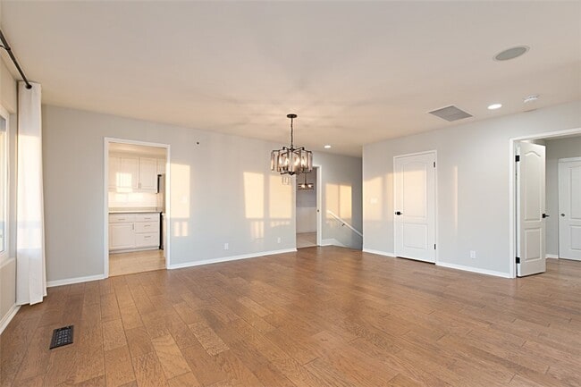 Building Photo - 232 S La Esperanza