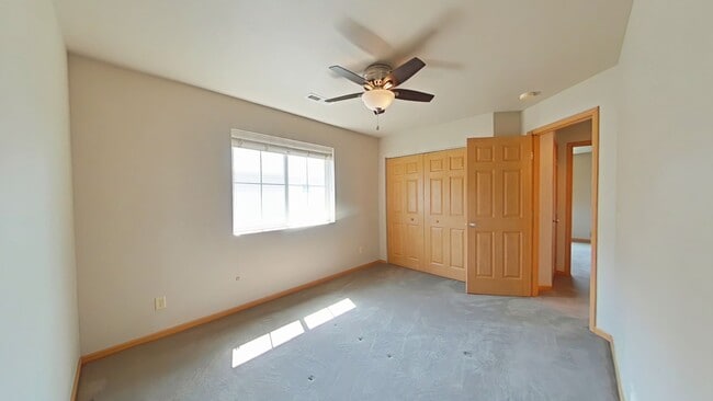 Building Photo - 3505D Fallon Dr