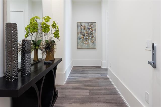 Building Photo - 3525 Normandy Ave