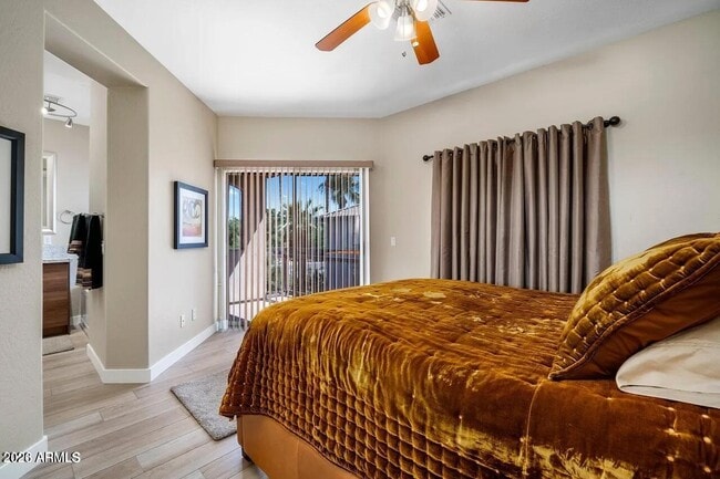 Building Photo - 2019 E Campbell Ave