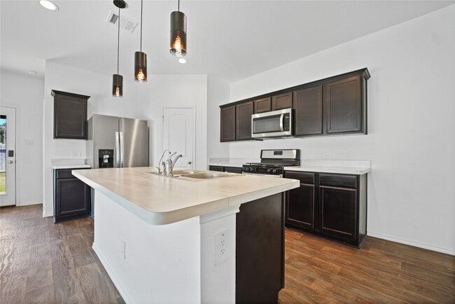 Primary Photo - 14634 Cyn Pnes Ln