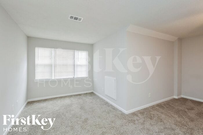 Building Photo - 4933 Serena Ct
