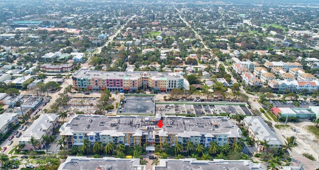 Building Photo - 250 NE 3rd Ave