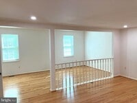 Building Photo - 10195 Valentino Dr