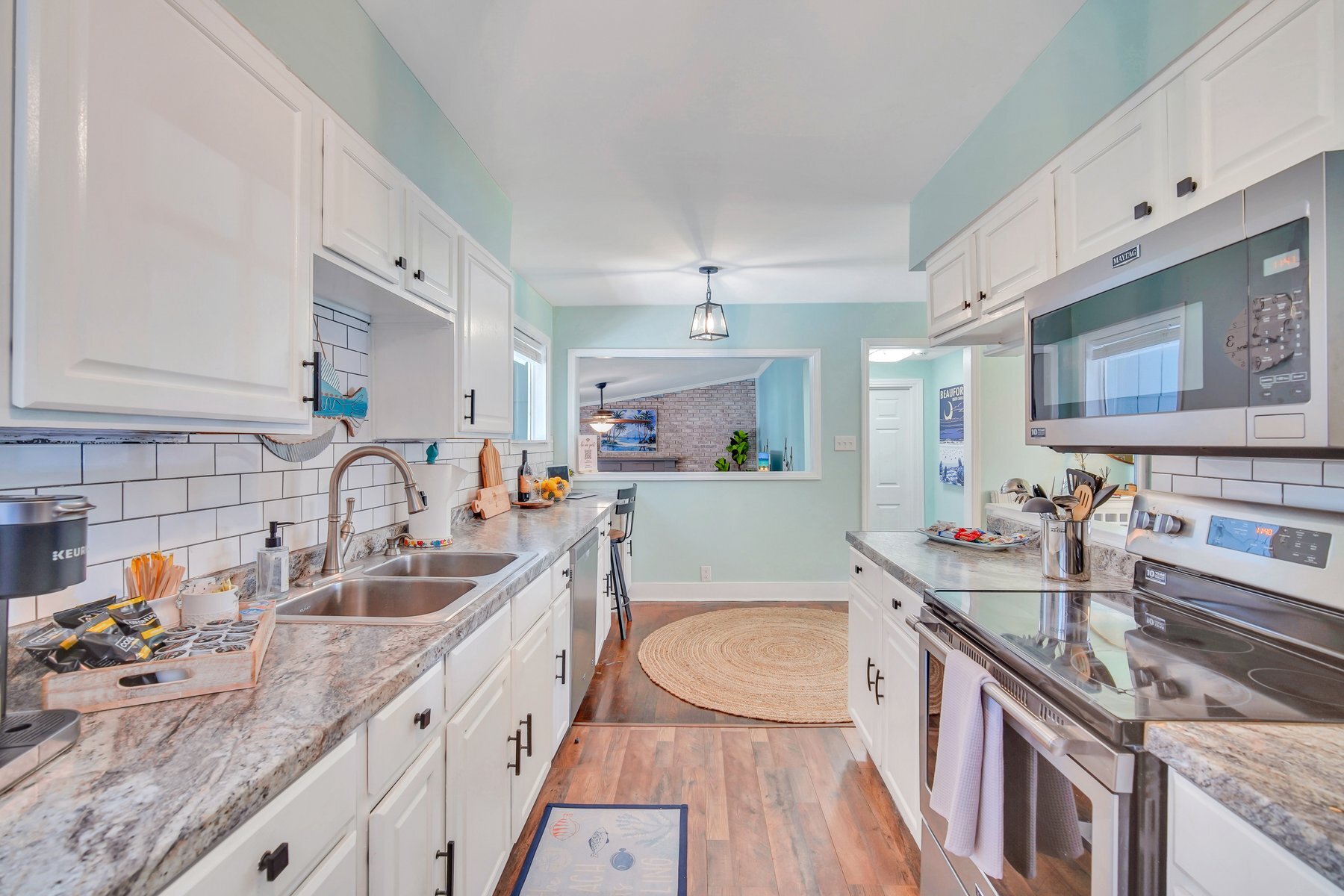 kitchen - 1704 Camellia Rd