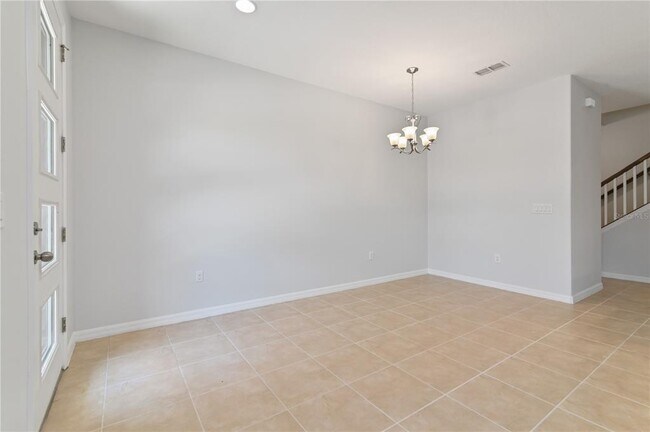 Building Photo - 2913 Windmill Dr
