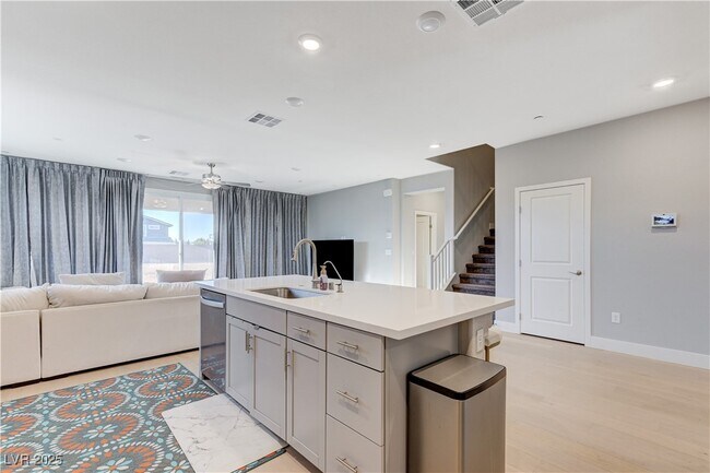 Building Photo - 7572 Mount Spokane Ct