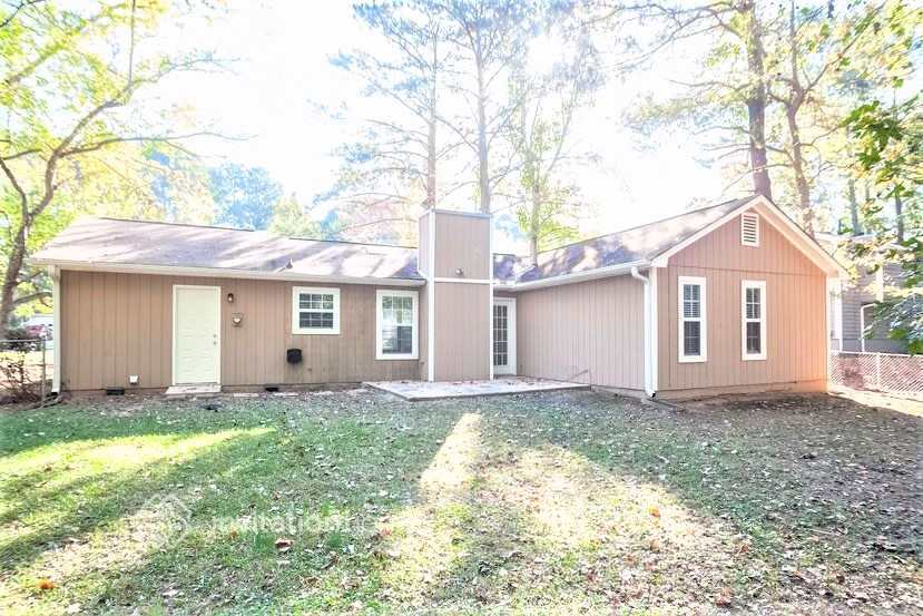 Building Photo - 3106 Palomino Dr