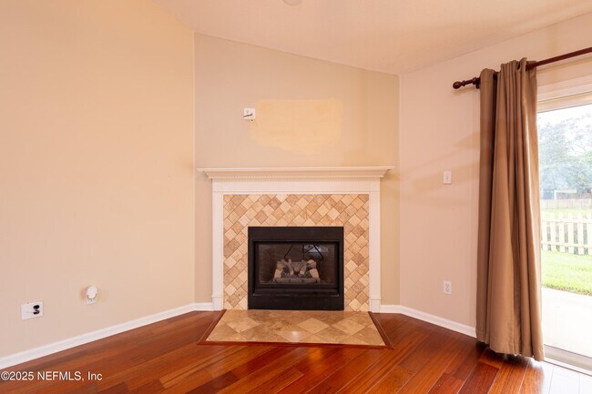 Building Photo - 1341 Grey Feather Ln