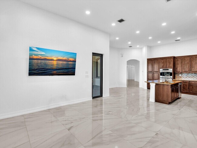 Building Photo - 3530 NW 87th Ave