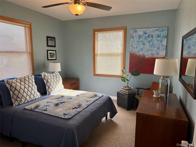 Building Photo - 322 E Beech St