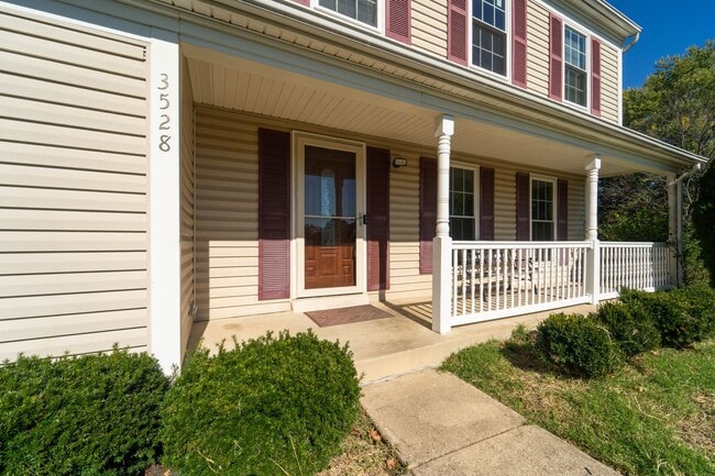 Building Photo - Beautiful 2 Story 3 BD 3.5 BA home in Burtonsville, MD