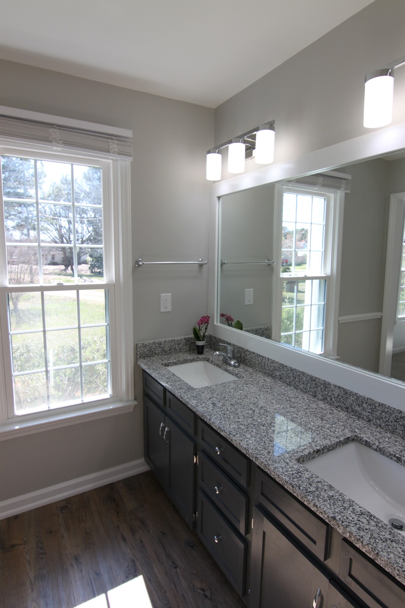 Master Suite, Modern, Must see - 8608 Manns Loop Rd