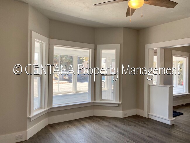 Building Photo - Gorgeous remodeled home!