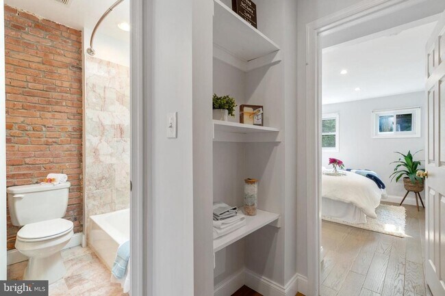 Building Photo - Amazing location close to all that Station North/Greenmount West and have to offer!