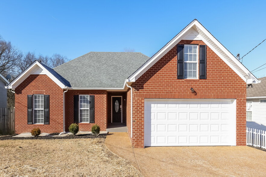 Primary Photo - 721 Shandale Dr