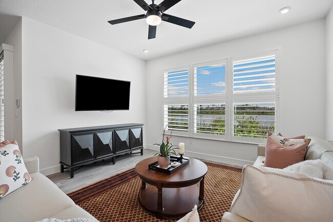 Building Photo - 3550 NW Solange Ct