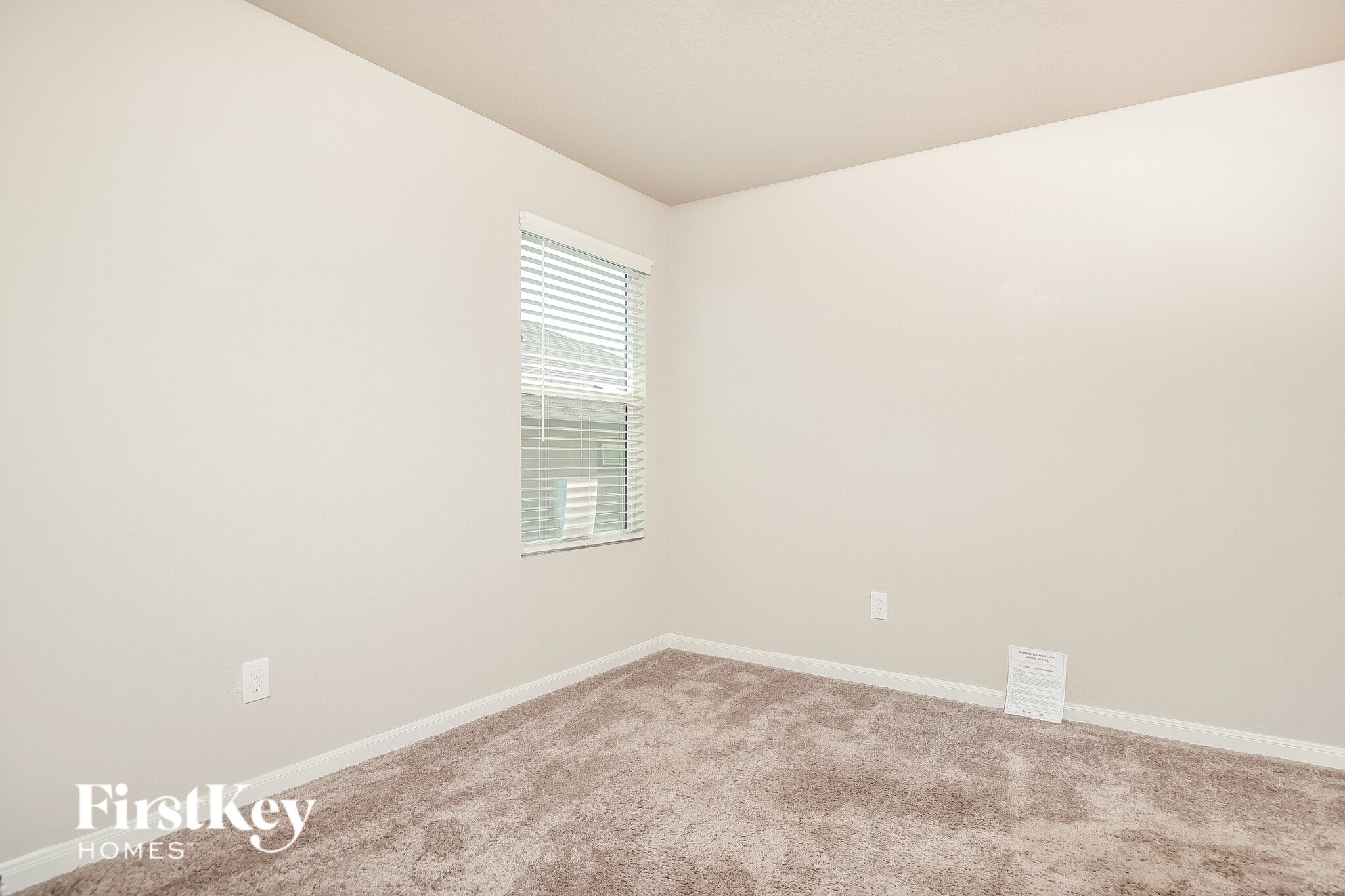 Building Photo - 13011 Thyme Wy