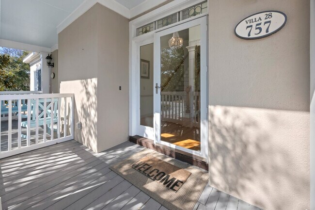 Building Photo - 773 Bonnyneck Dr