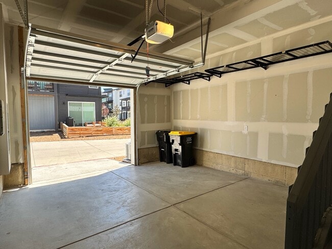 Building Photo - 2474 W 167th Ln