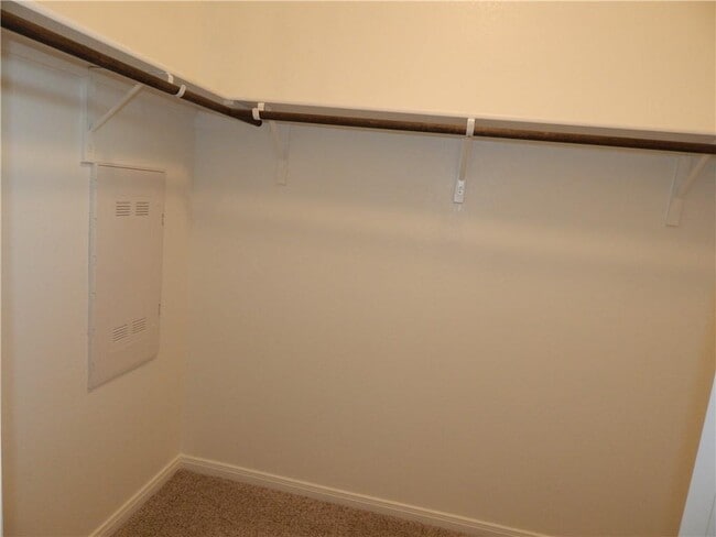 Building Photo - 1005 Ferryman Dr