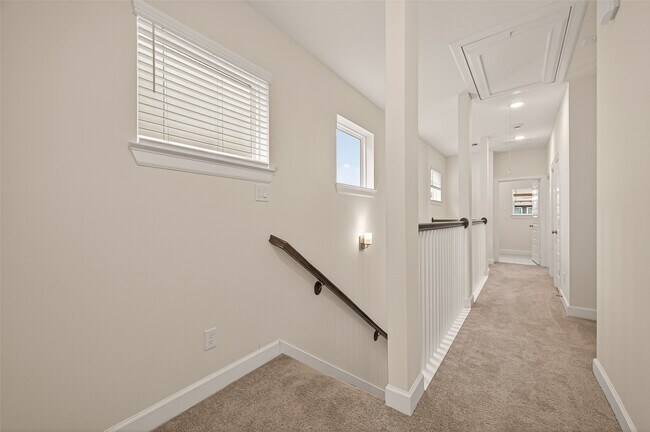 Building Photo - 11413 Velvet Fld Dr