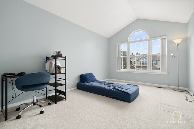 Building Photo - 5580 Lavender Ct