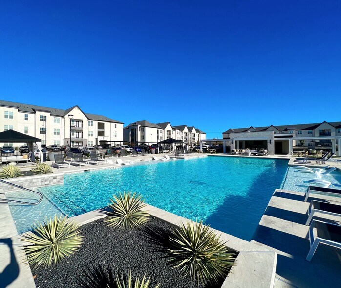 The Fitzroy San Marcos 1451 Sadler Dr San Marcos TX 78666 Apartment