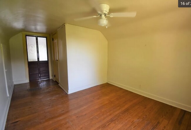 Building Photo - 1504 E Matlock Rd