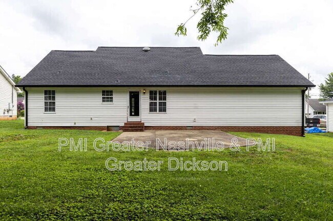 Building Photo - 2414 Lismore Dr