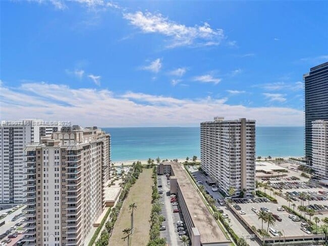Building Photo - 1945 S Ocean Dr
