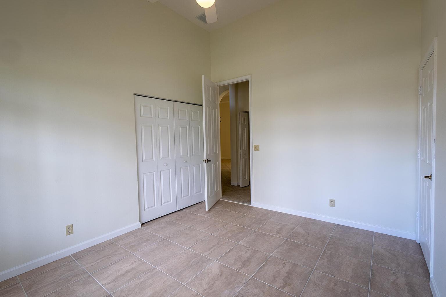 Building Photo - 6428 Garden Ct