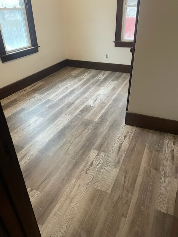 Building Photo - 46 Brighton Dr