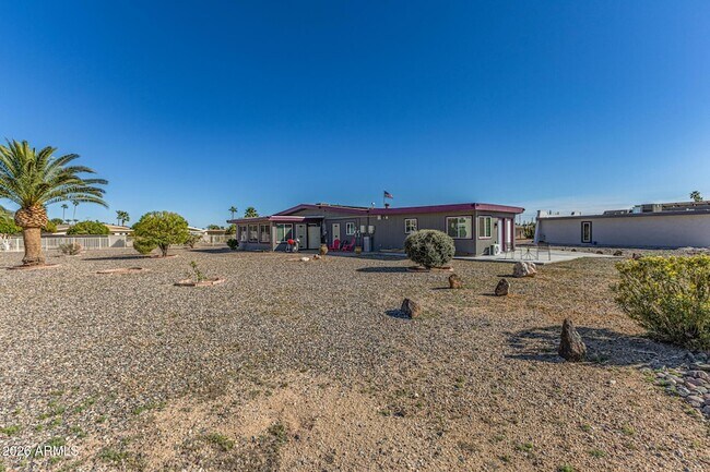 Building Photo - 11210 W Pueblo Ct