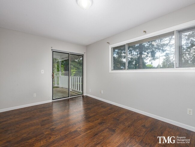 Building Photo - HildebrandtSD-2