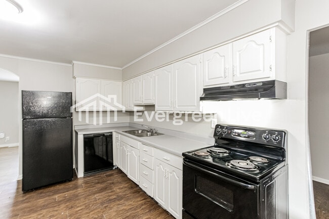 Building Photo - 3823 Alsace Pl