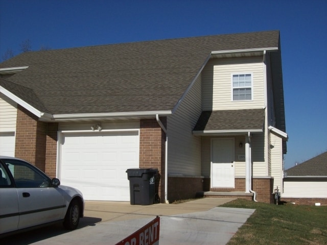Front Door - 1355 E Norton Rd