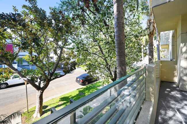 Building Photo - 4620 Vista Del Monte Ave