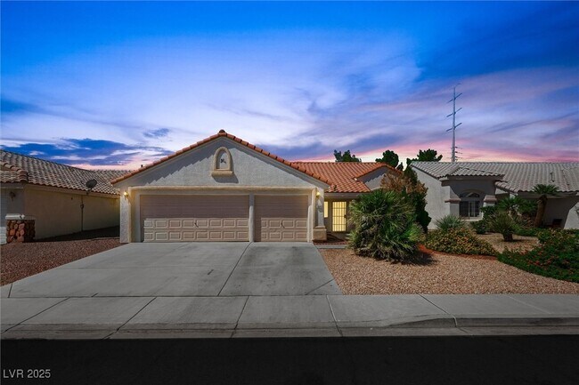 Primary Photo - 3641 Yorba Linda Dr
