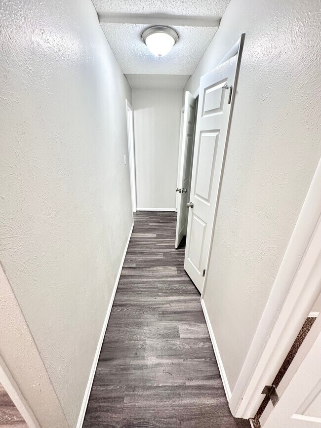 IMG_6408 - 947-951 Allison Street