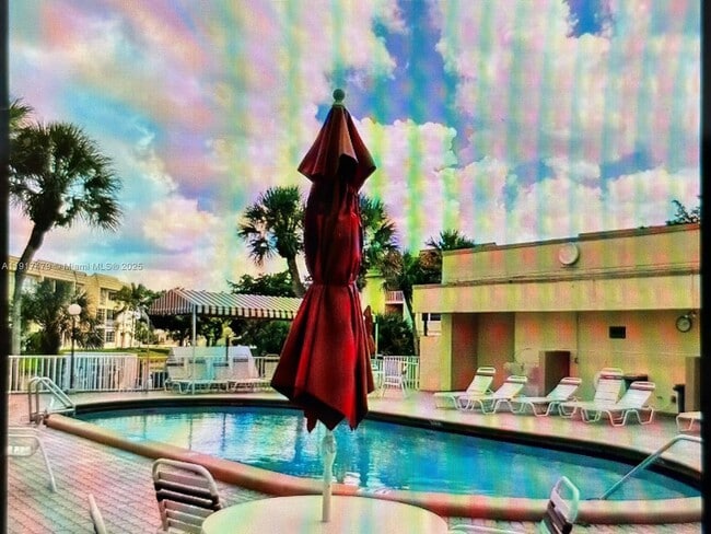 Building Photo - 8225 Sunrise Lakes Blvd