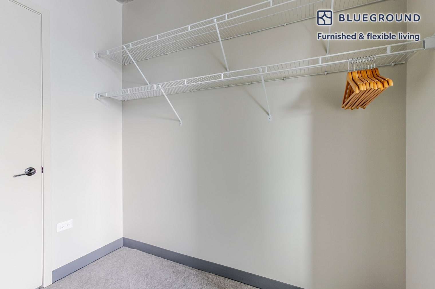 Building Photo - 180 N Ada St