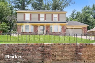 Building Photo - 2097 Meadowview Ln