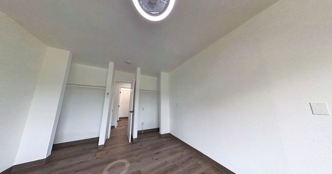 Building Photo - Affordable 5-Bedroom Student Home Near Campus!